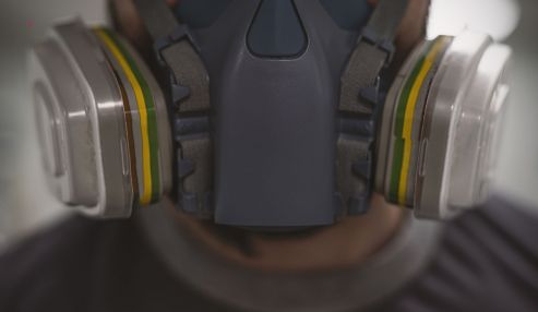 Dichloromethane in joinery adhesives: Do you know the risks?